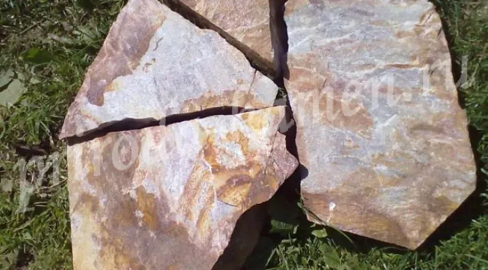 Бут кварцит «рыжий Кавказский (кладочный)»