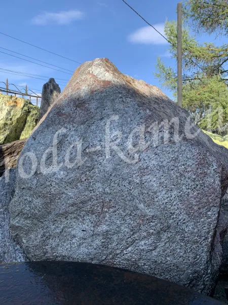 Валун серебрит «Горный блеск» (Казбек)