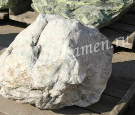 Валун кварцит для ландшафтного дизайна